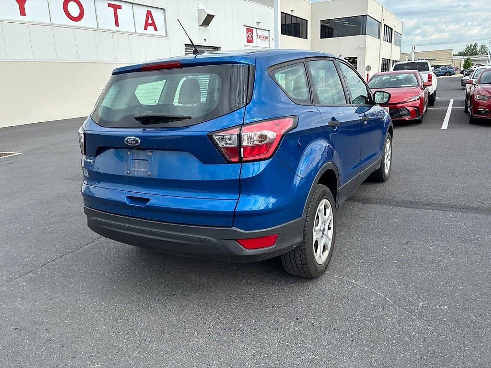 2017 Ford Escape S FWD