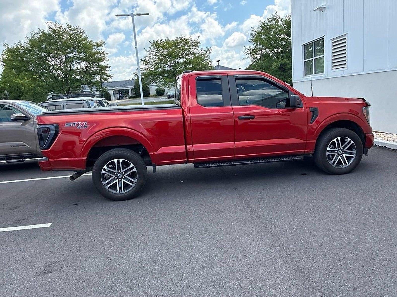 2023 Ford F-150 XL 4WD SuperCab 6.5' Box
