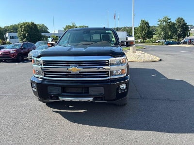 2016 Chevrolet Silverado 2500 HD Crew Cab Standard Box 4-Wheel Drive High Country