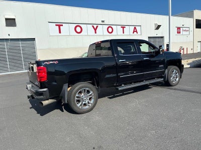 2016 Chevrolet Silverado 2500 HD Crew Cab Standard Box 4-Wheel Drive High Country