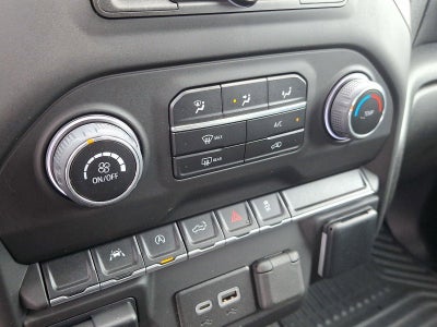 2023 Chevrolet Silverado 1500 Crew Cab Short Box 4-Wheel Drive Custom