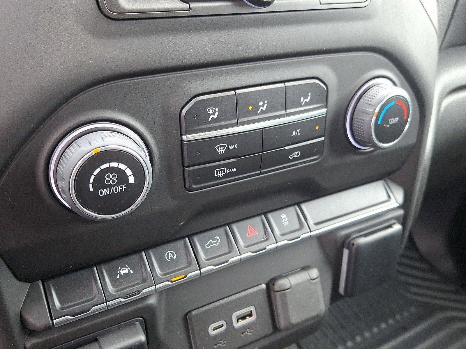 2023 Chevrolet Silverado 1500 Crew Cab Short Box 4-Wheel Drive Custom