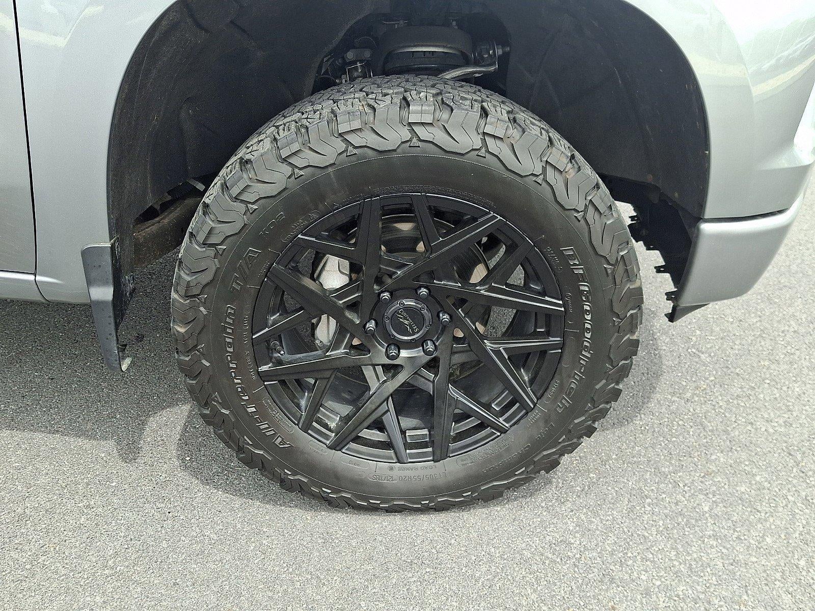 2023 Chevrolet Silverado 1500 Crew Cab Short Box 4-Wheel Drive Custom