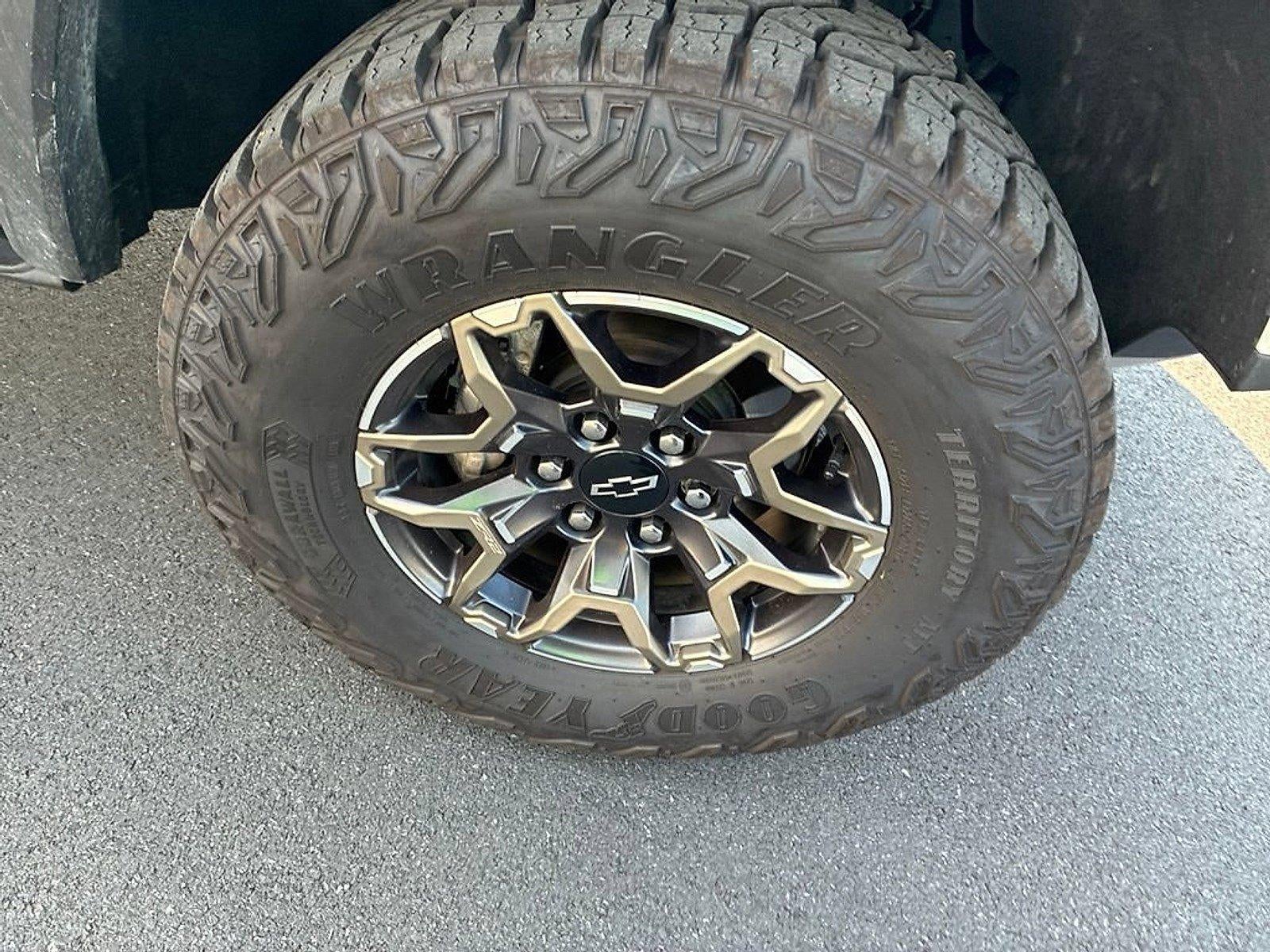 2025 Chevrolet Colorado Crew Cab Short Box 4-Wheel Drive ZR2