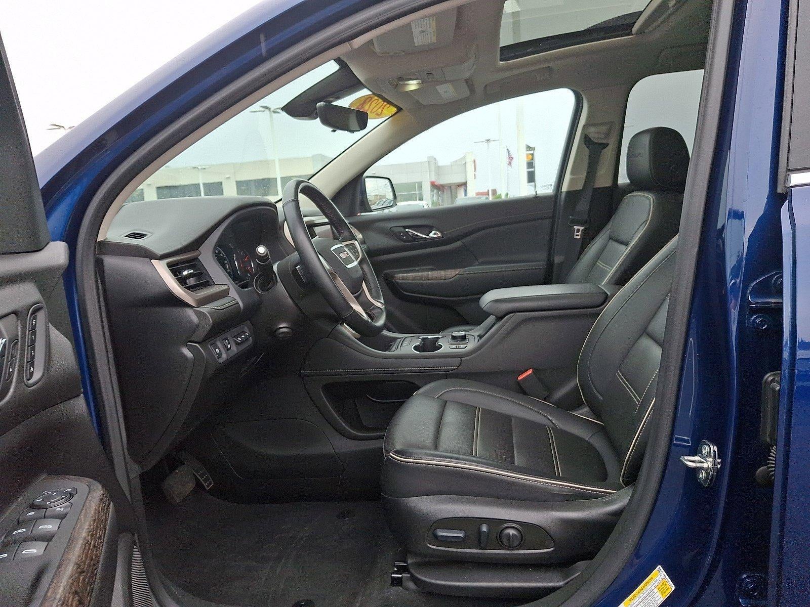 2023 GMC Acadia AWD Denali