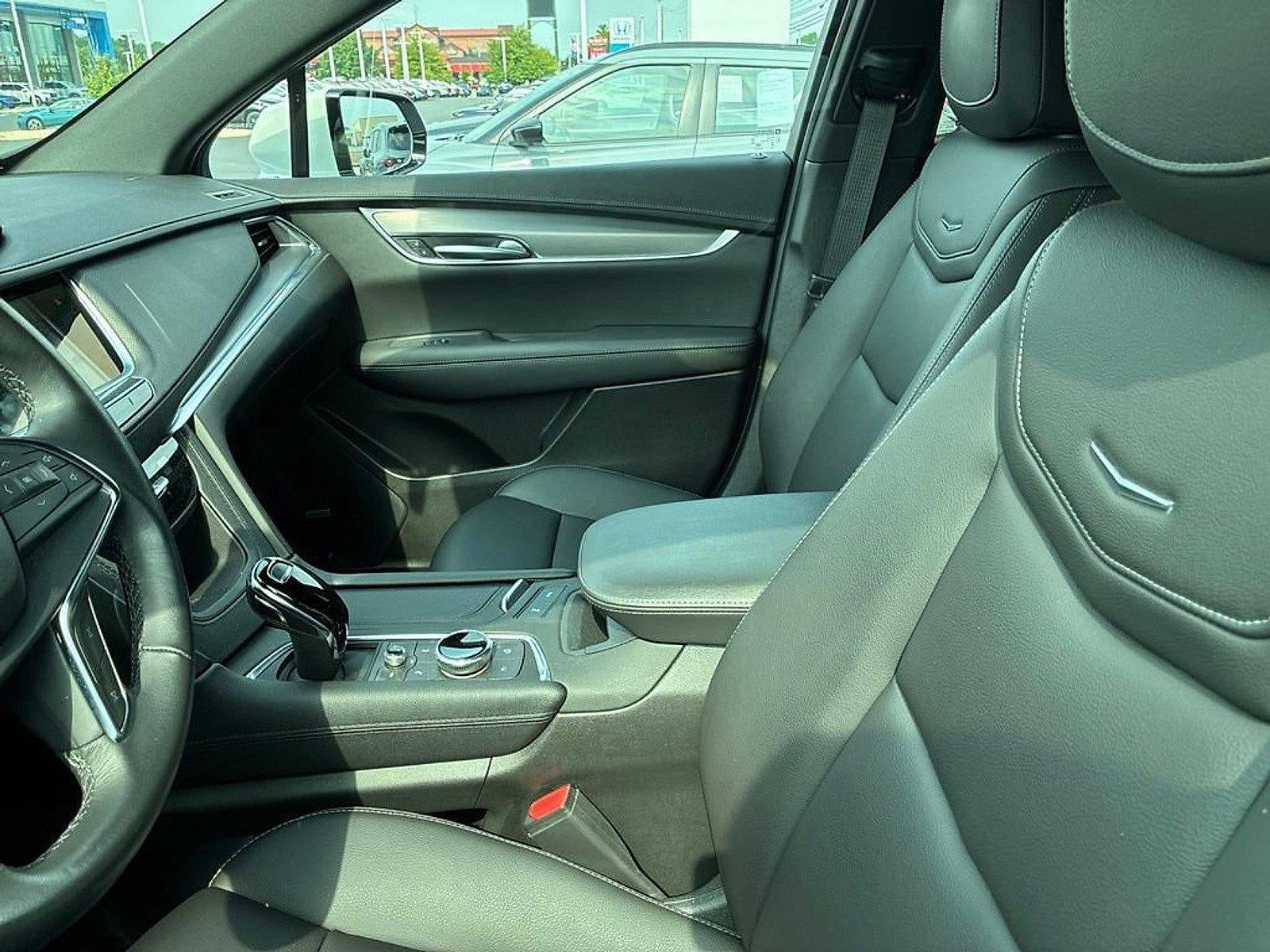 2023 Cadillac XT5 AWD 4dr Luxury