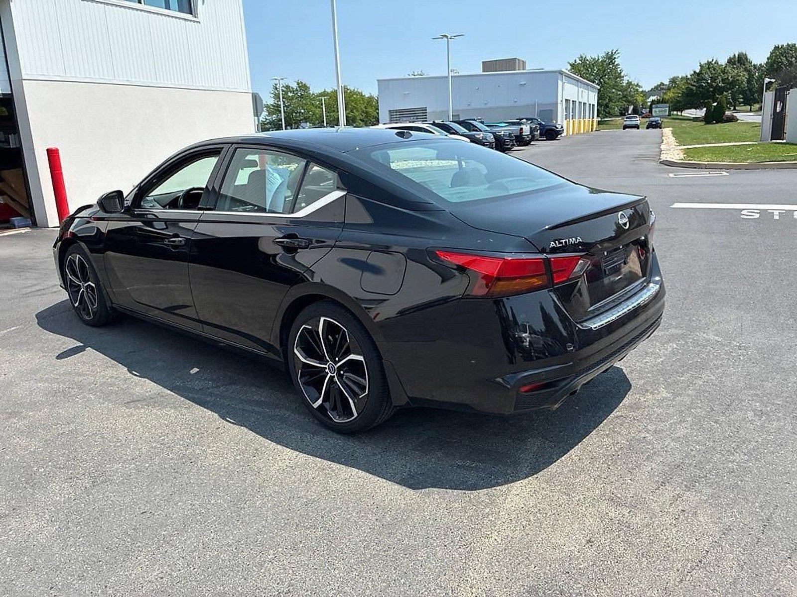 2023 Nissan Altima 2.5 SR Sedan
