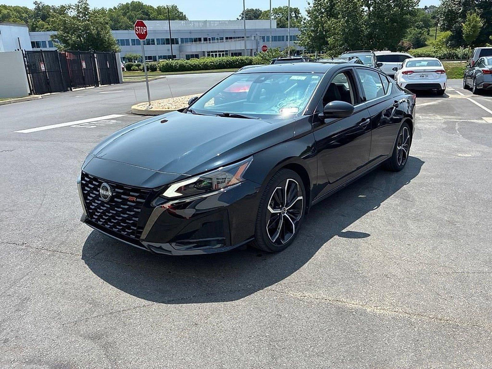 2023 Nissan Altima 2.5 SR Sedan