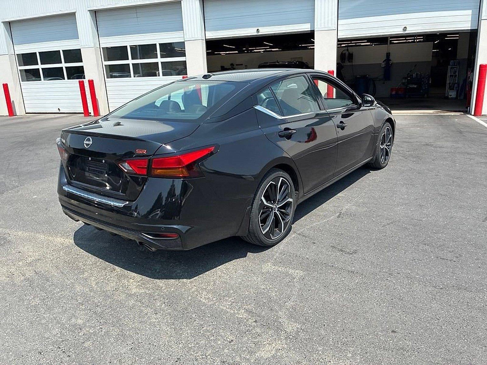 2023 Nissan Altima 2.5 SR Sedan