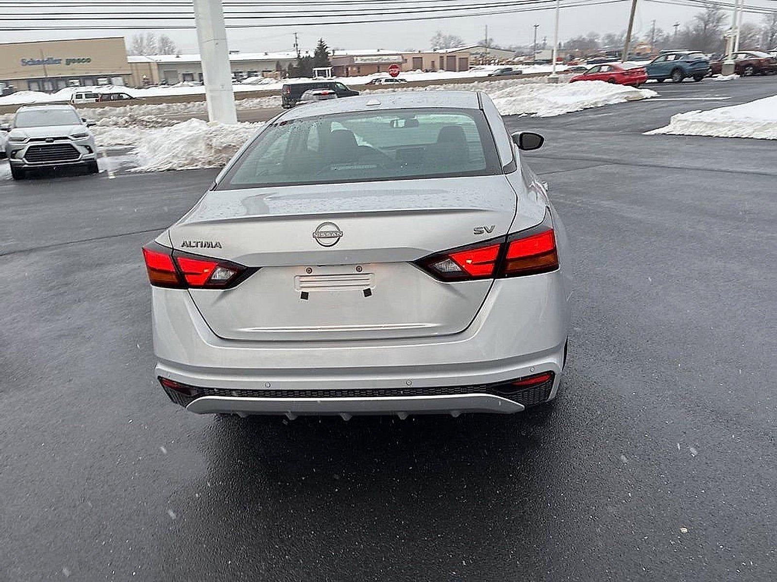 2023 Nissan Altima 2.5 SV Sedan