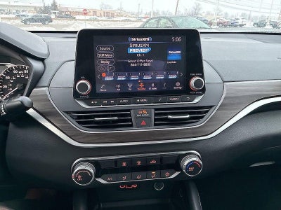 2023 Nissan Altima 2.5 SV Sedan