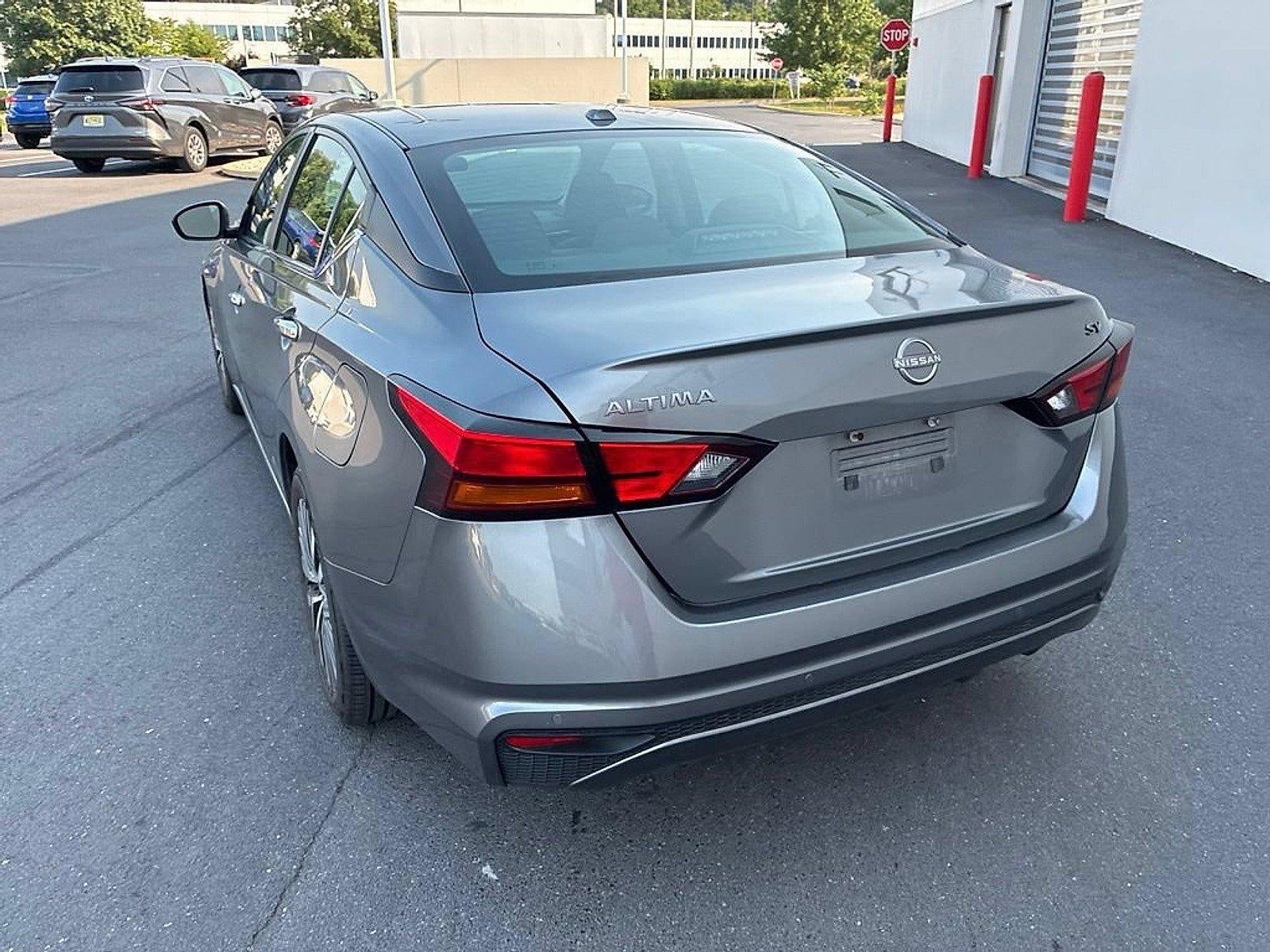 2024 Nissan Altima 2.5 SV Sedan