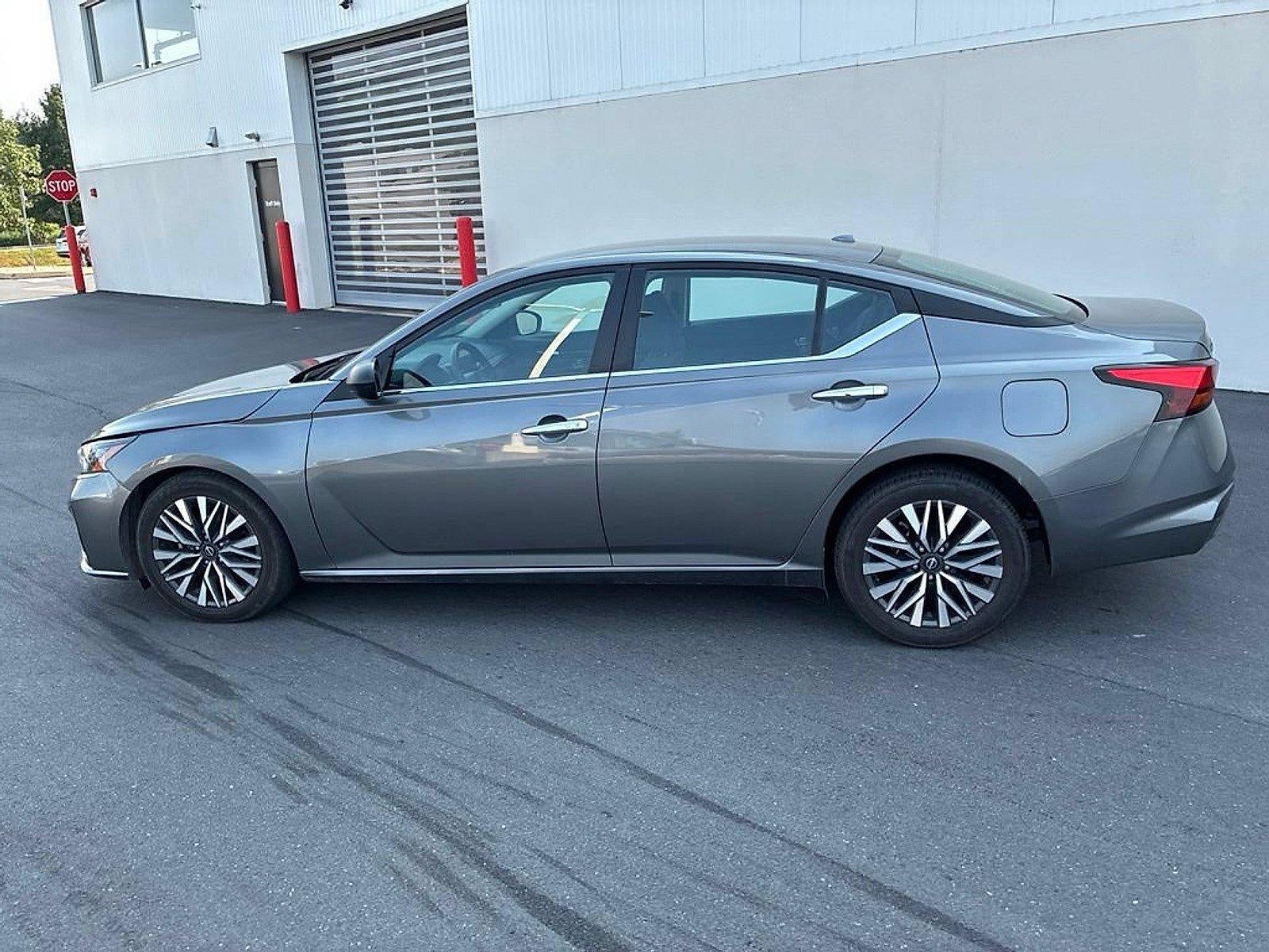 2024 Nissan Altima 2.5 SV Sedan