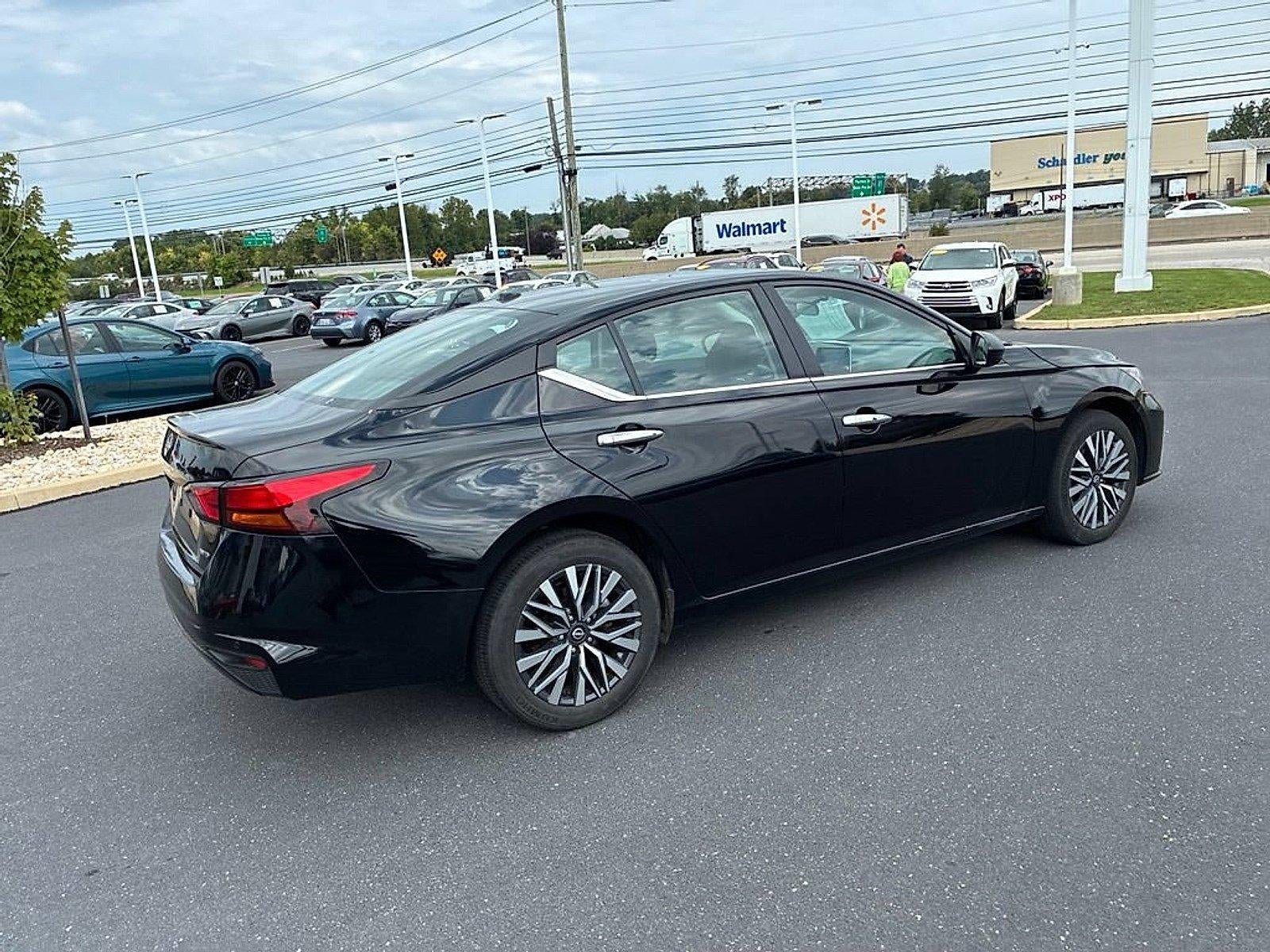 2025 Nissan Altima SV AWD
