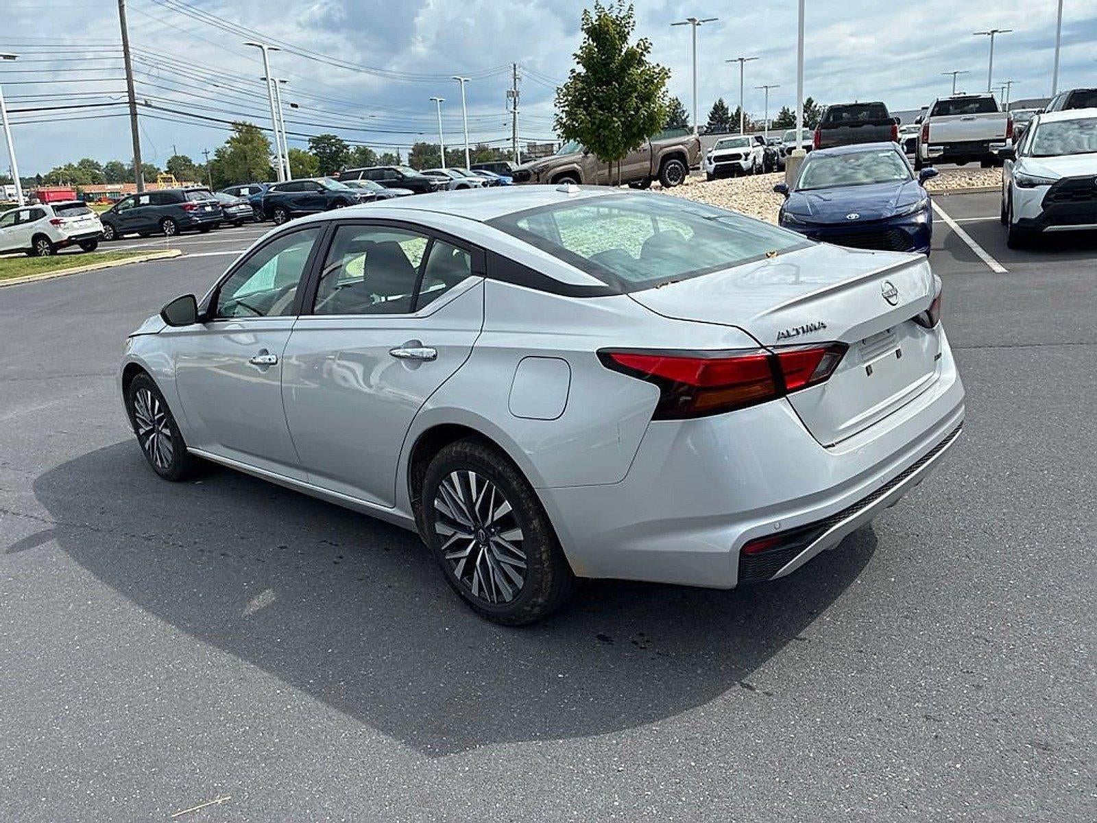 2025 Nissan Altima SV AWD