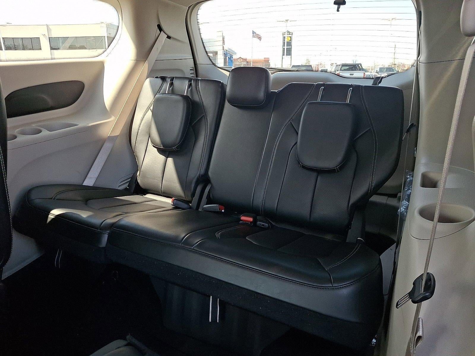 2024 Chrysler Pacifica Touring L FWD