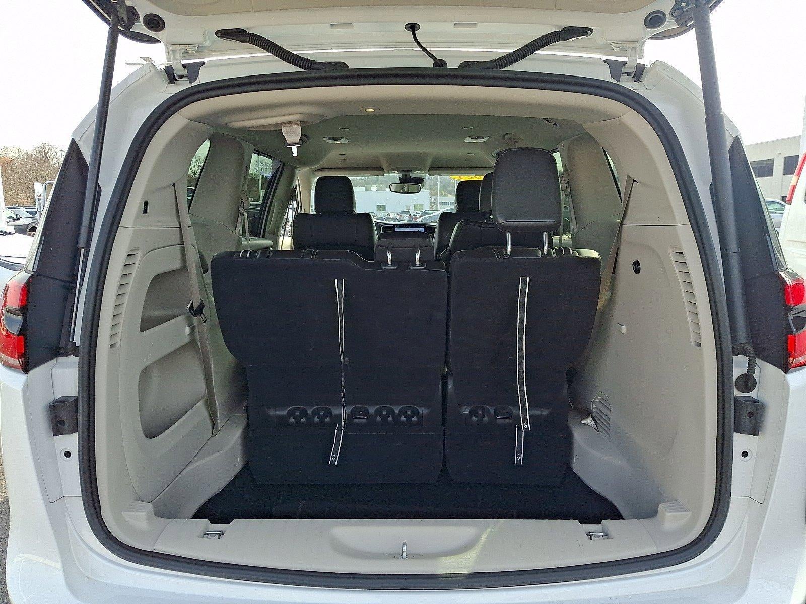 2024 Chrysler Pacifica Touring L FWD