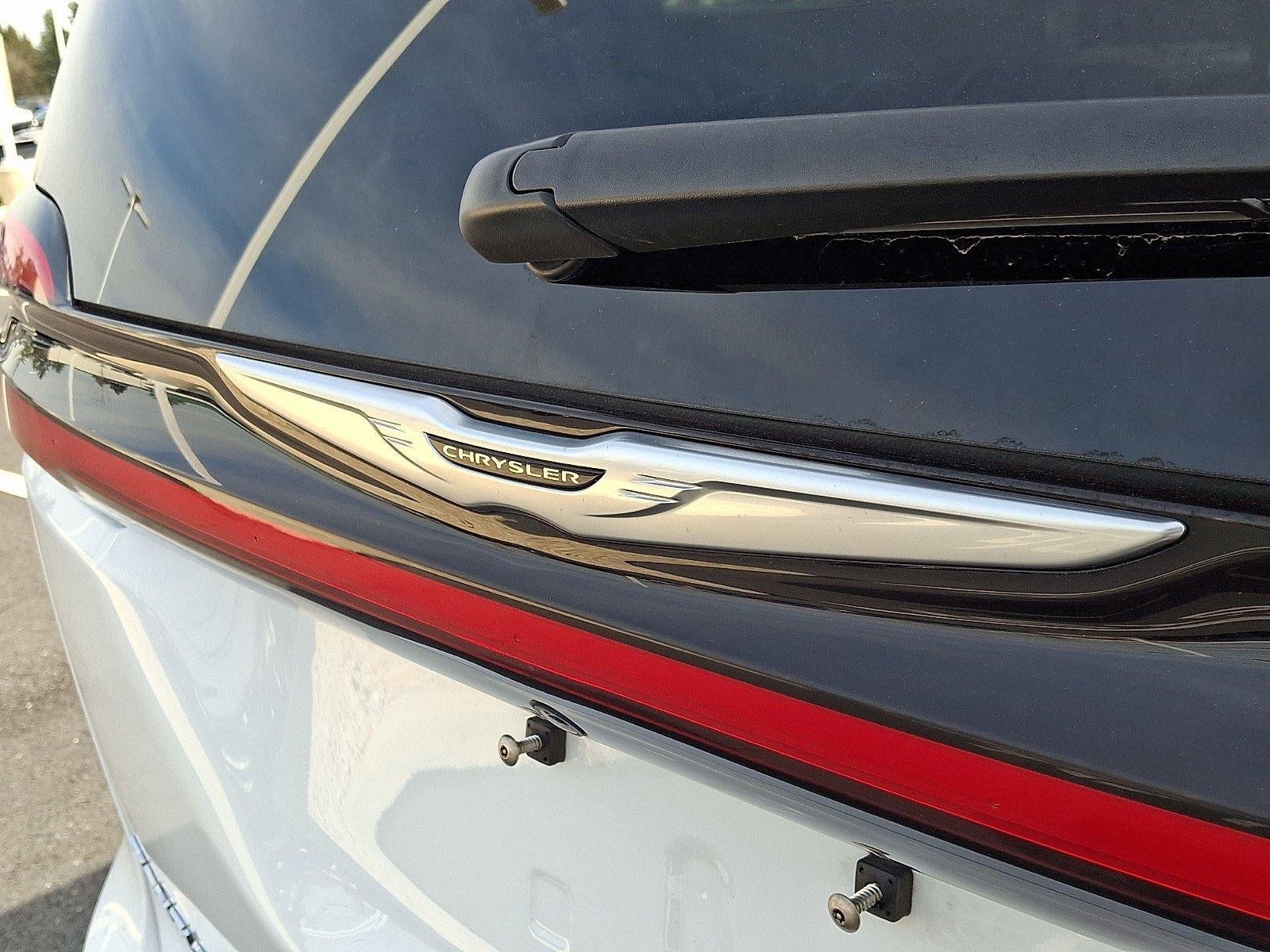 2024 Chrysler Pacifica Touring L FWD