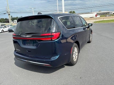 2024 Chrysler Pacifica Touring L FWD