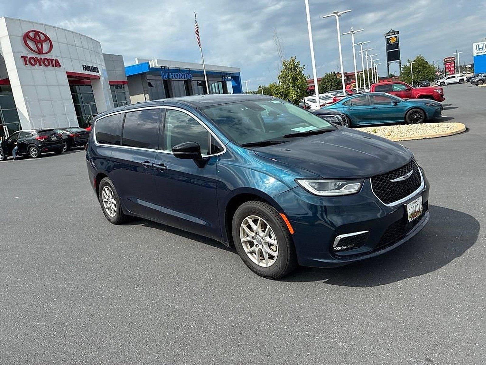 2024 Chrysler Pacifica Touring L FWD
