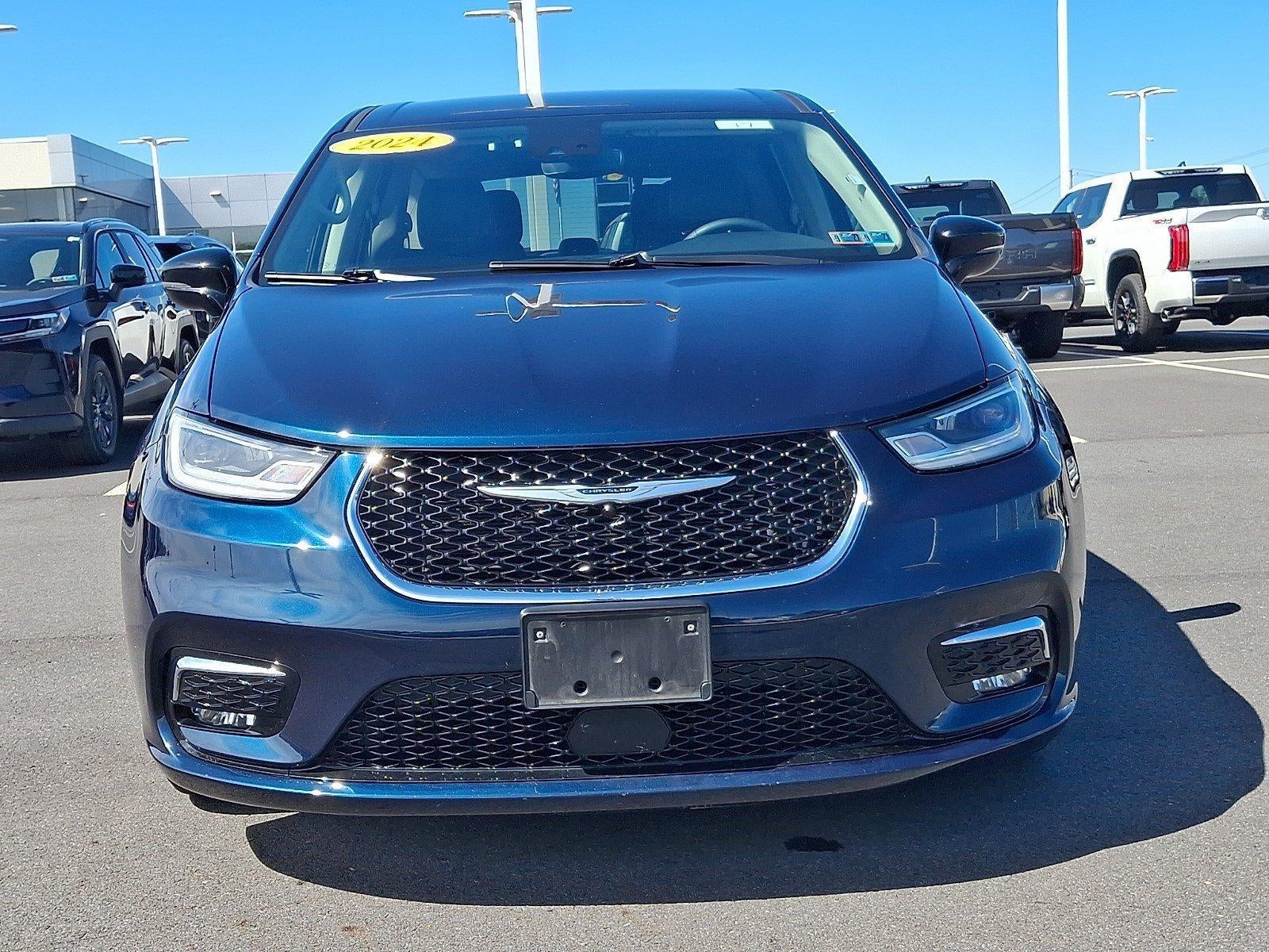 2024 Chrysler Pacifica Touring L FWD
