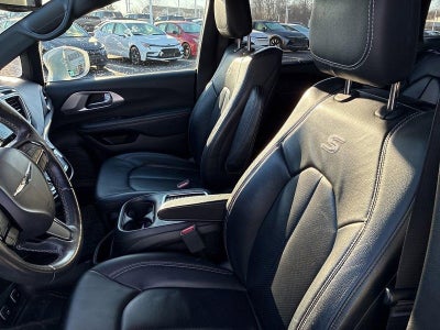 2018 Chrysler Pacifica Touring L Plus FWD