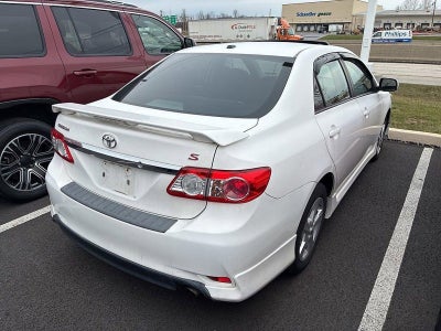2012 Toyota Corolla 4dr Sdn Auto S (Natl)