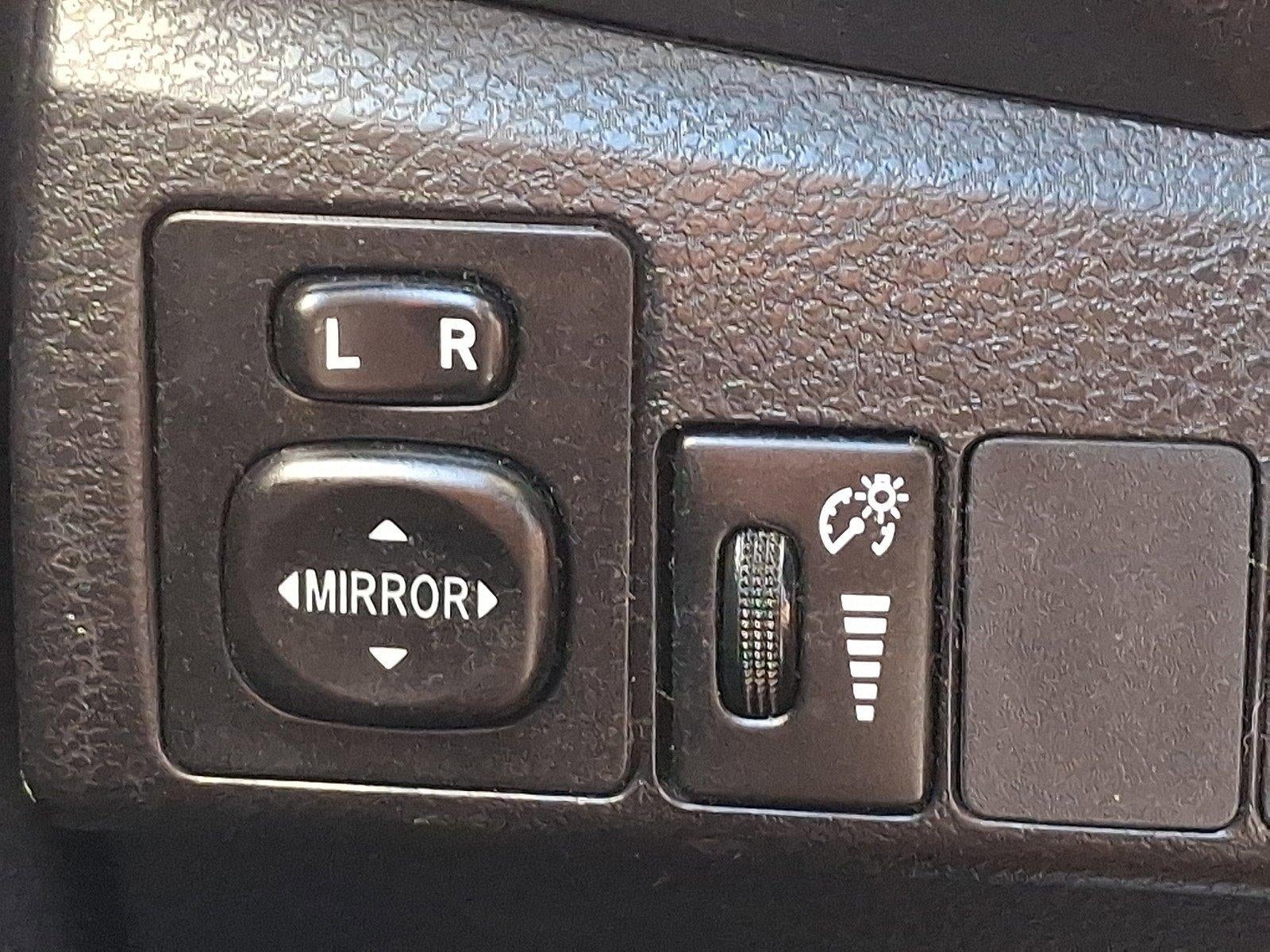 2016 Toyota Corolla 4dr Sdn Auto L (Natl)