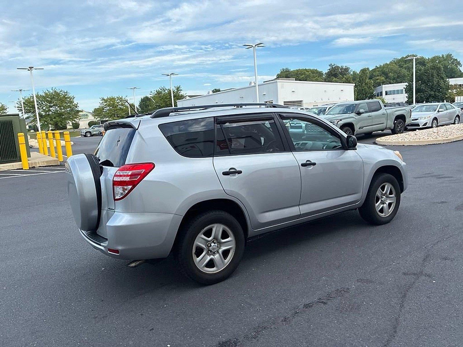 2011 Toyota RAV4 4WD 4dr 4-cyl 4-Spd AT (Natl)