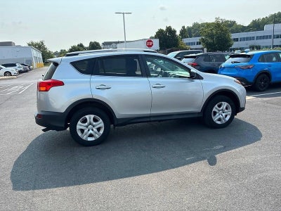 2013 Toyota RAV4 AWD 4dr LE (Natl)