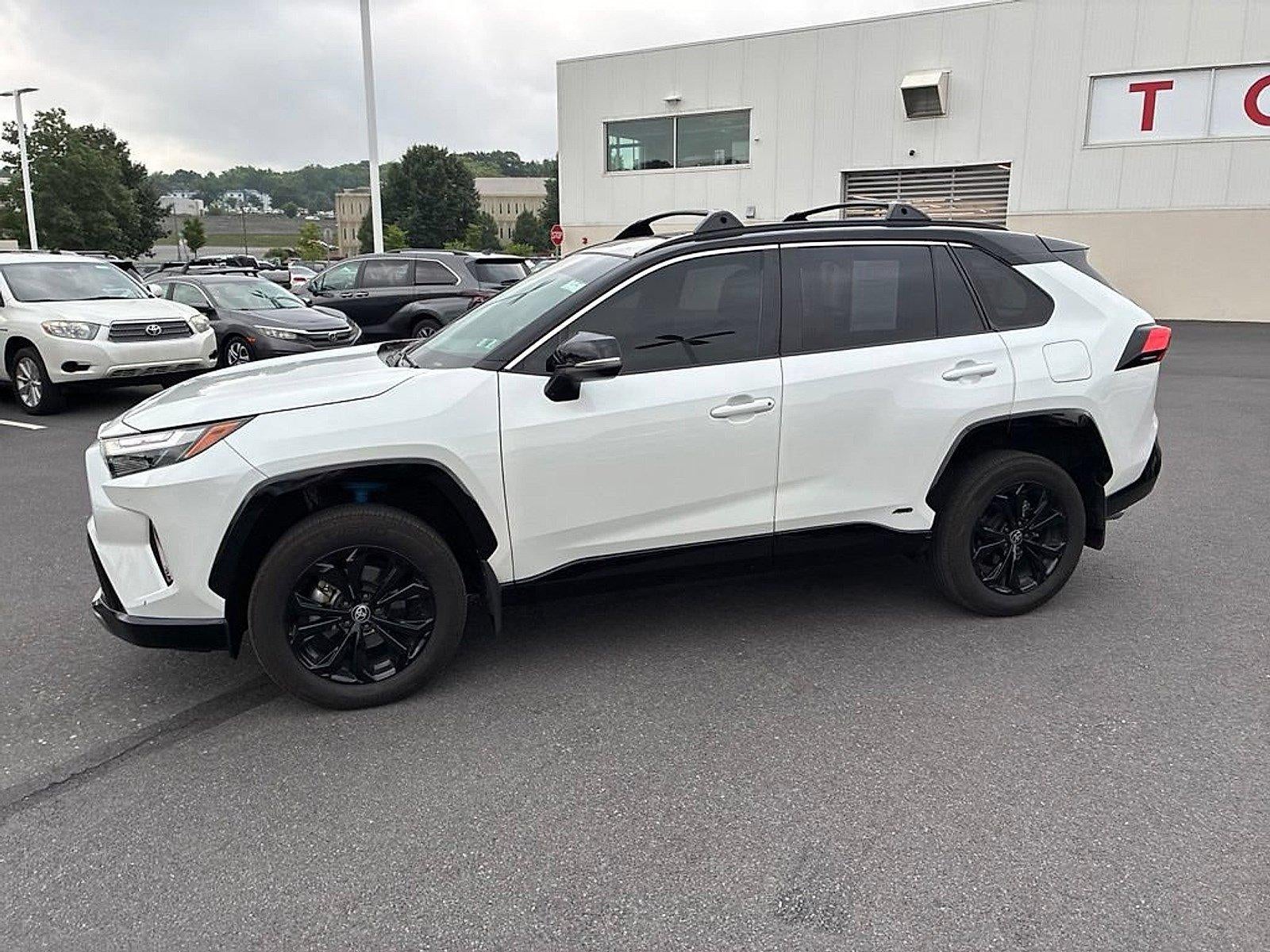 2024 Toyota RAV4 Hybrid XSE AWD (Natl)