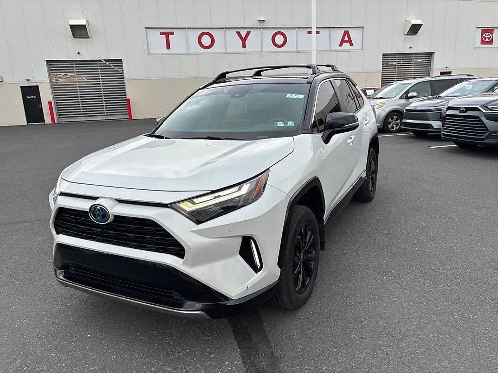 2024 Toyota RAV4 Hybrid XSE AWD (Natl)