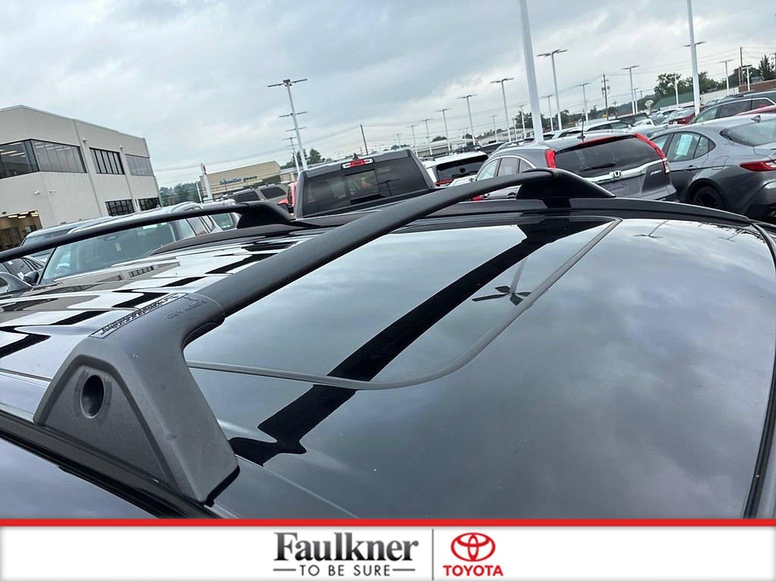 2024 Toyota RAV4 Hybrid XSE AWD (Natl)