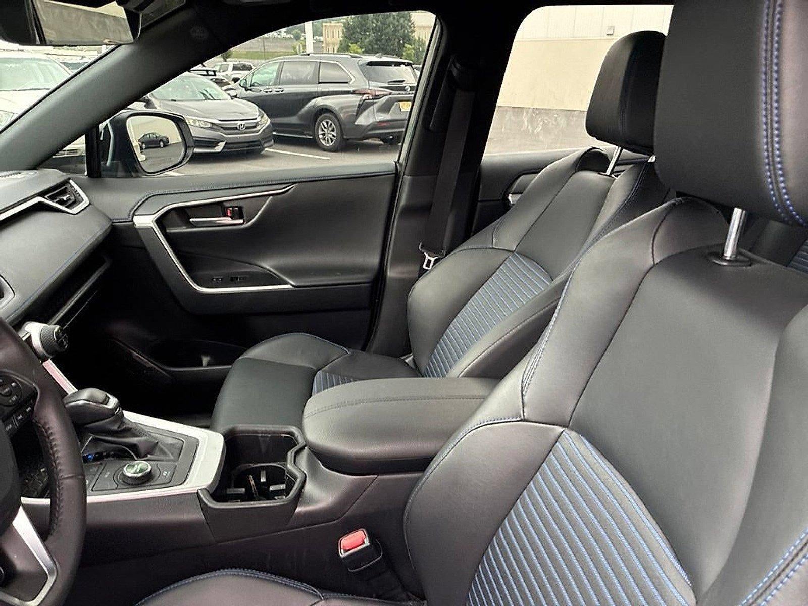 2024 Toyota RAV4 Hybrid XSE AWD (Natl)