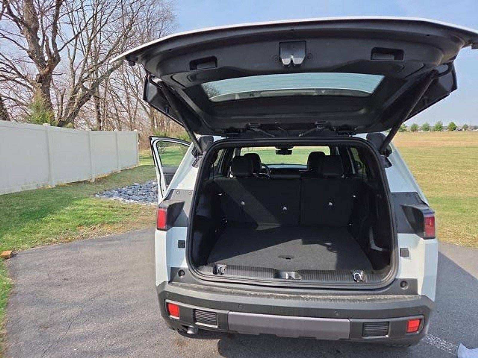 2026 Jeep Cherokee Overland 4x4