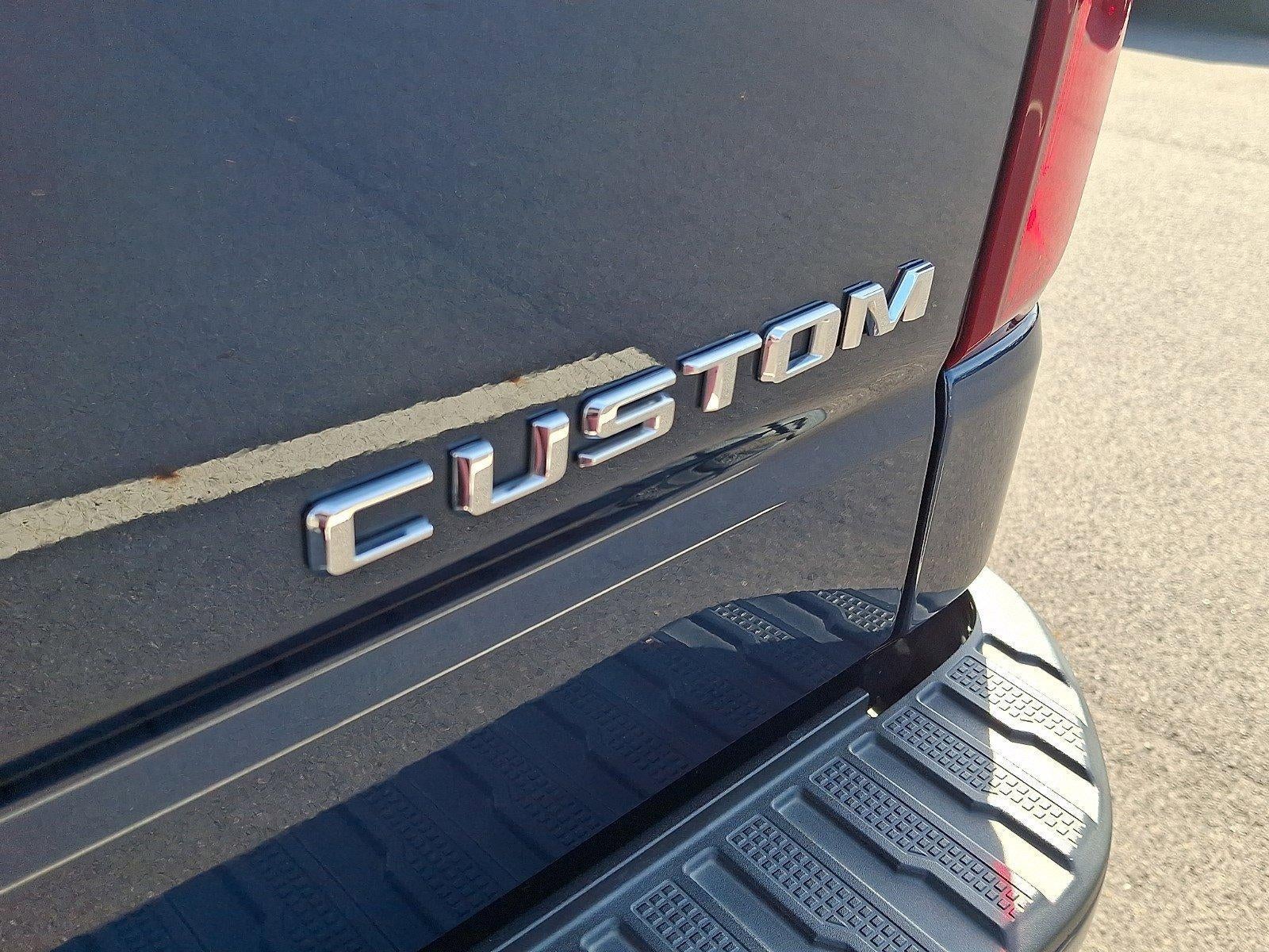 2021 Chevrolet Silverado 1500 Crew Cab Short Box 4-Wheel Drive Custom