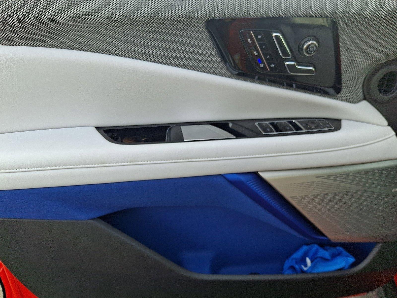 2025 Cadillac OPTIQ AWD 4dr Sport w/1SH