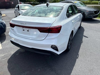 2024 Kia Forte LXS IVT