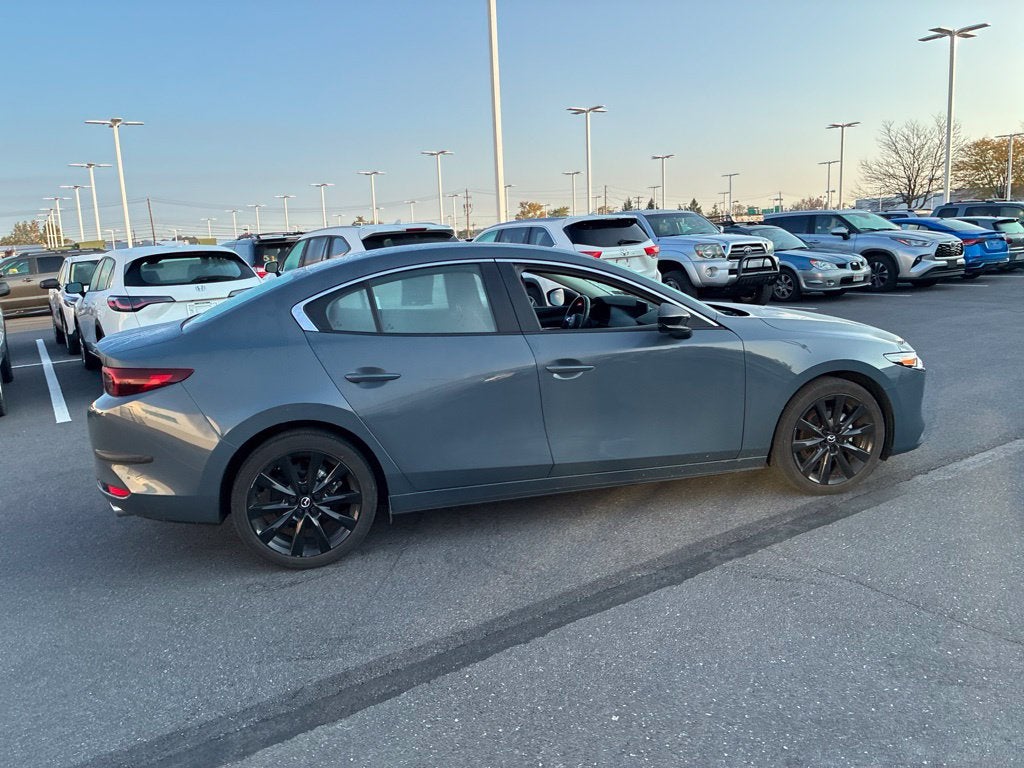 2023 Mazda Mazda3 2.5 S Carbon Edition