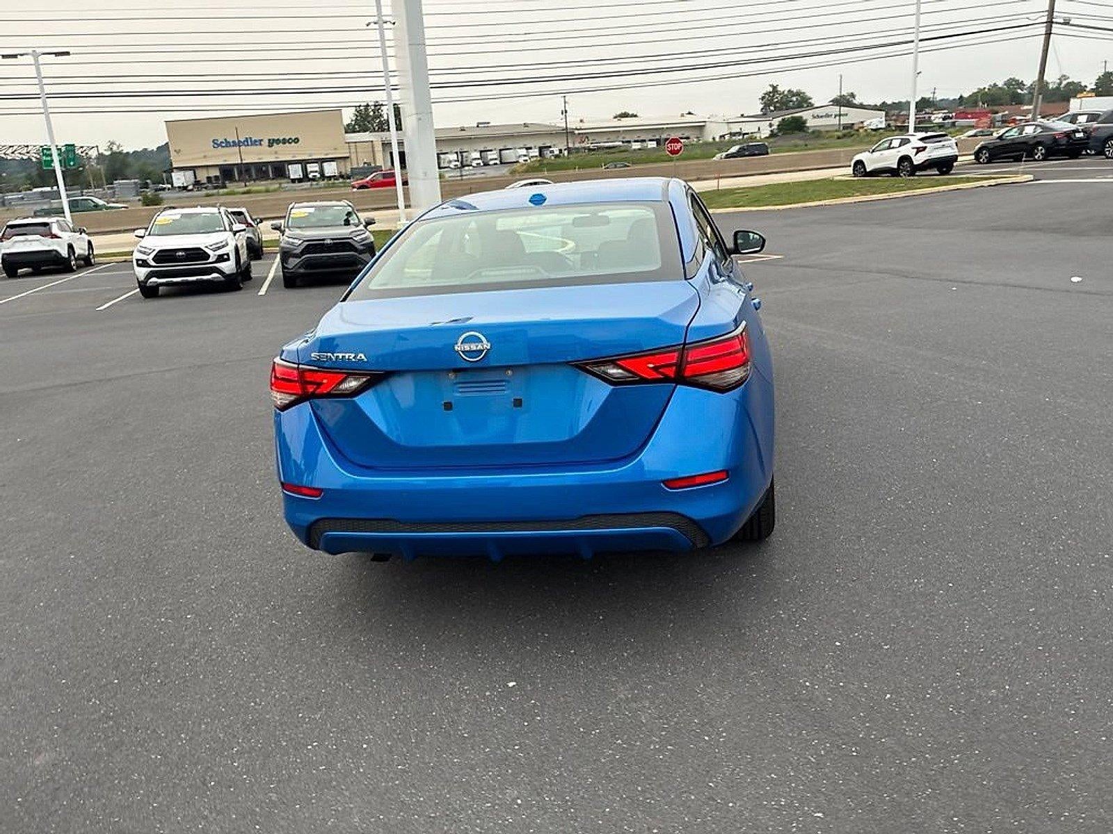 2025 Nissan Sentra SV CVT