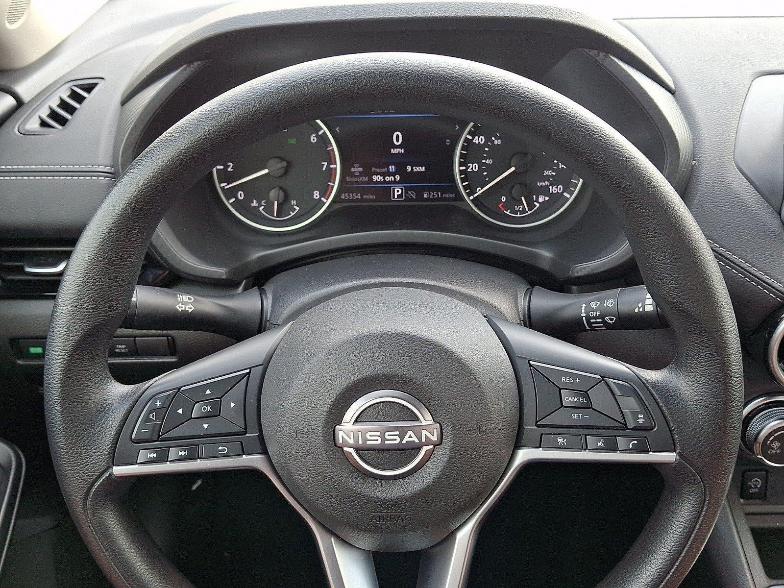 2025 Nissan Sentra SV CVT