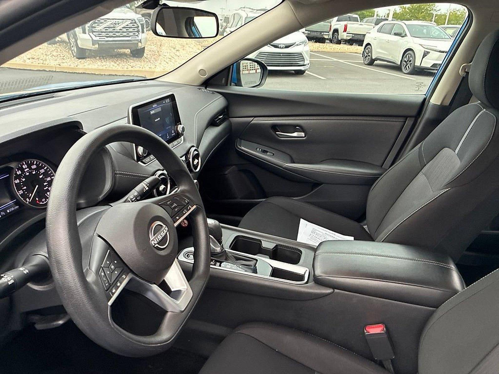 2025 Nissan Sentra SV CVT