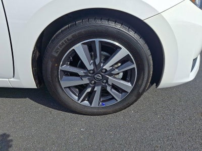 2023 Nissan Versa SV CVT