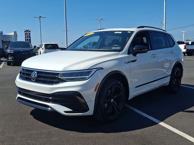 2024 Volkswagen Tiguan 2.0T SE R-Line Black