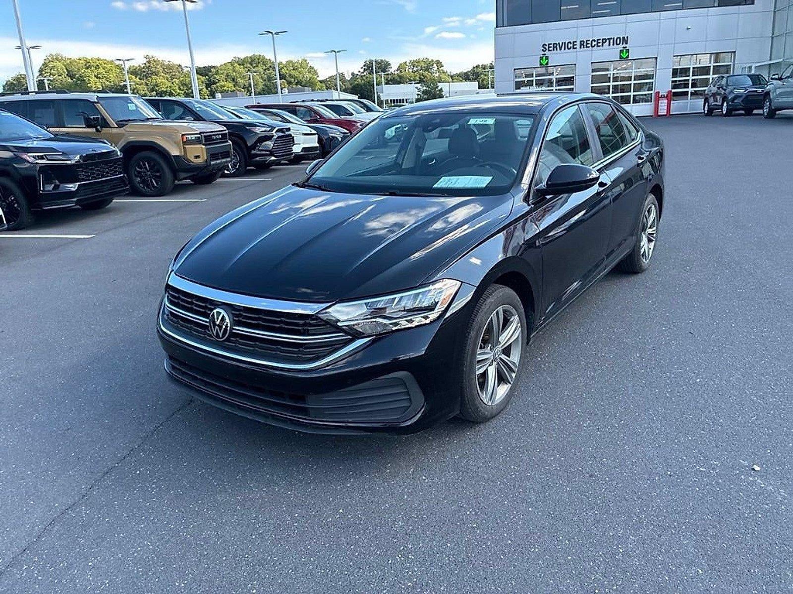 2024 Volkswagen Jetta SE Auto
