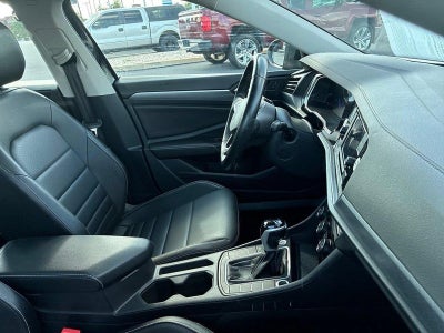 2024 Volkswagen Jetta SE Auto