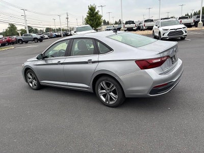 2024 Volkswagen Jetta SE Auto