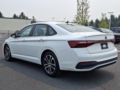 2025 Volkswagen Jetta Sport Auto
