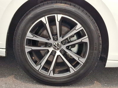 2025 Volkswagen Jetta Sport Auto