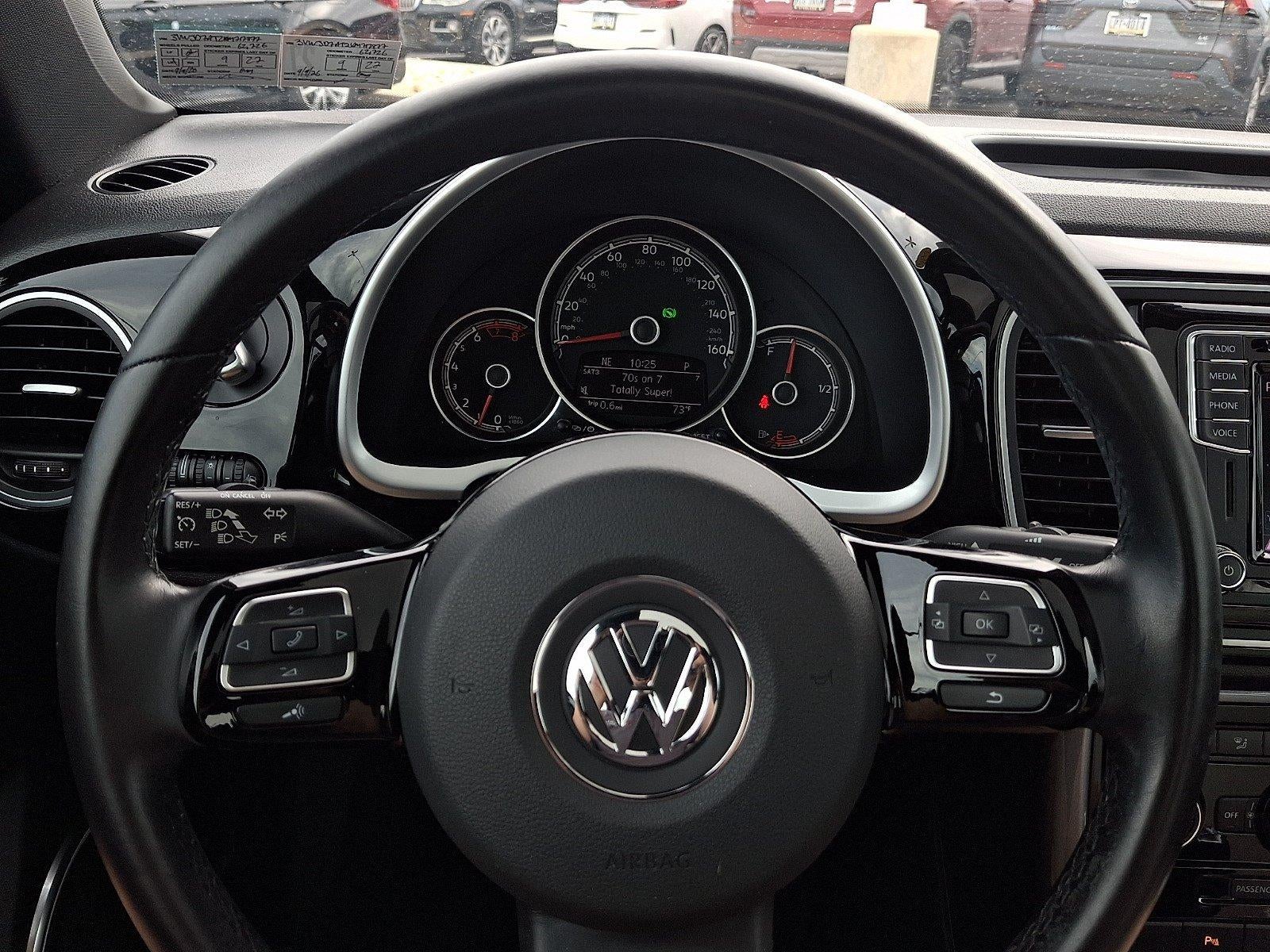 2019 Volkswagen Beetle SE Auto